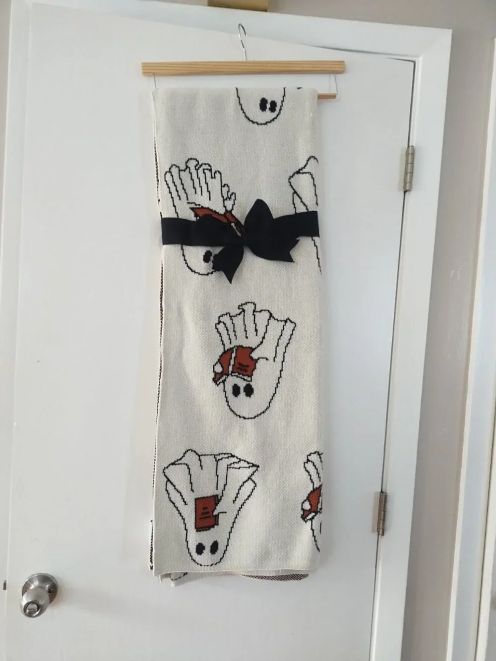 Goblin & Ghoul ghost reading book blanket